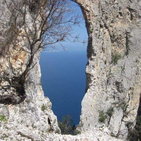 Il Giardino Di Frafa Appartement Quartu SantʼElena Buitenkant foto
